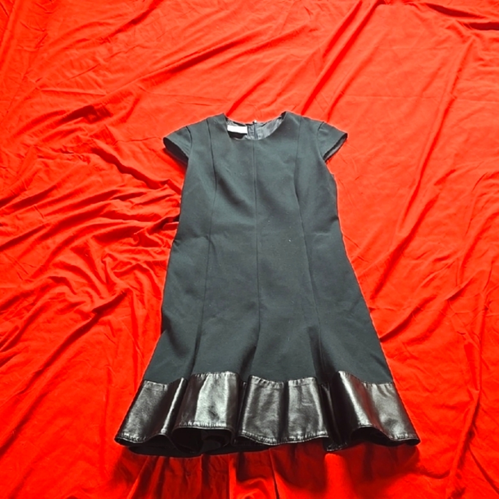 Akris GreenSheath Midi Dress Crew Neck Short Sleeve